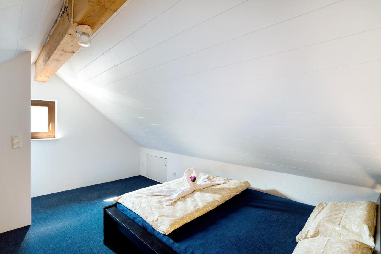 Haus Erika Ferienwohnung 2 Bad Teinach-Zavelstein Bagian luar foto